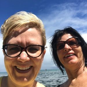 Meet your Posher, Christy